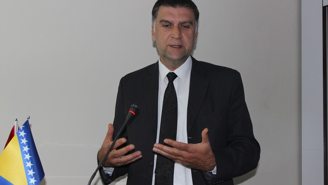 Aliya İzzetbegoviç'in vefatının 13. yılı