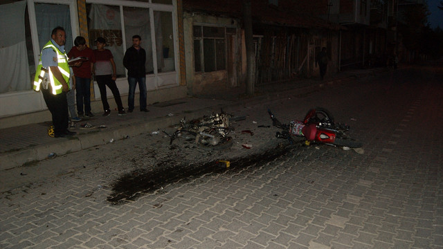 Amasya'da iki motosiklet çarpıştı: 1 ölü, 1 yaralı