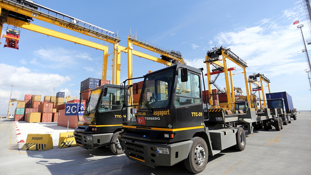 Asyaport Limanı, büyüklüğü kadar çevreciliğiyle de iddialı