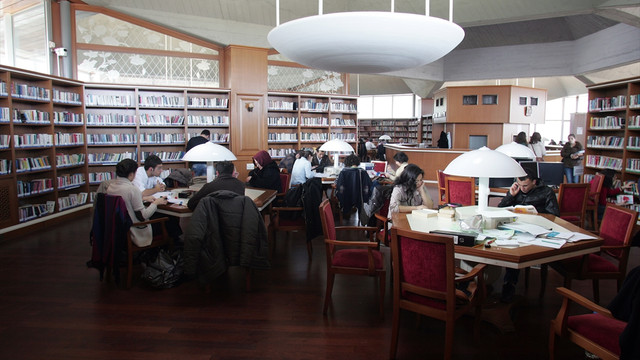 Atatürk Kitaplığı Türkiye'nin en iyi kütüphanesi seçildi