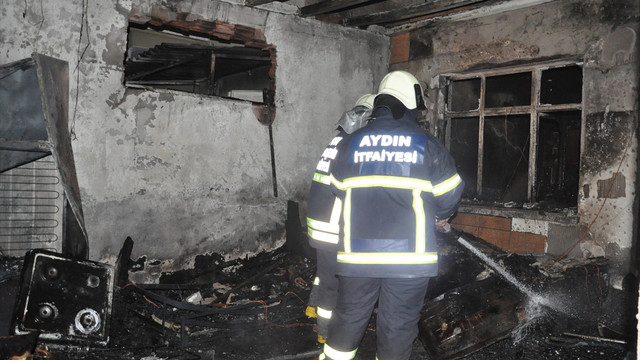 Aydın'da ev yangını