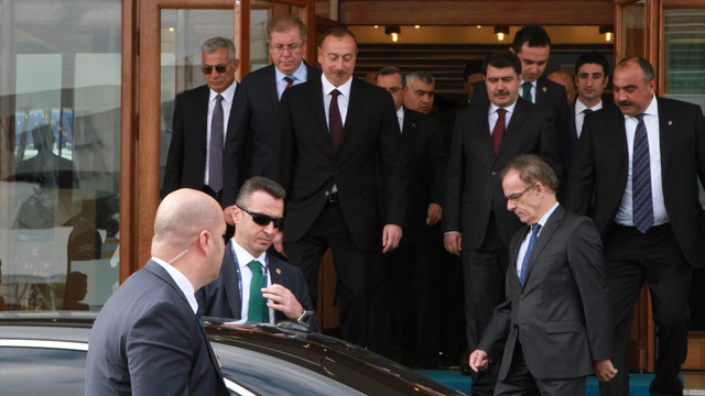 Azerbaycan Cumhurbaşkanı Aliyev, Türkiye'ye geldi