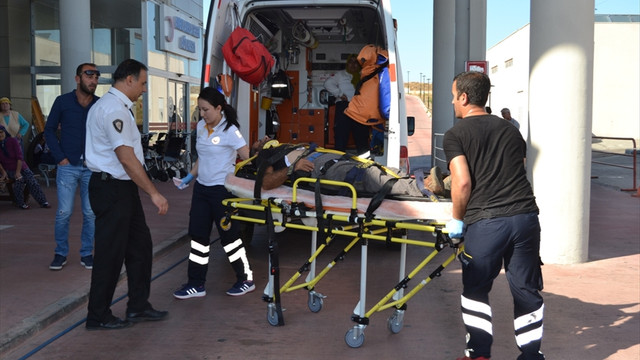 Balıkesir'de trafik kazası: 18 yaralı