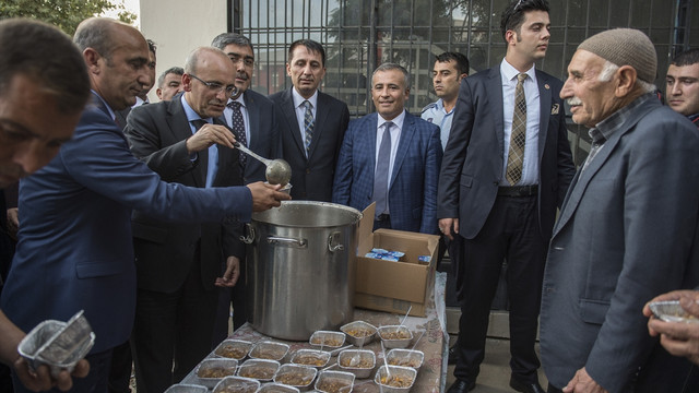 Başbakan Yardımcısı Şimşek Gaziantep'te