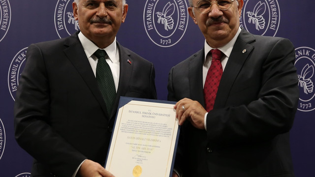 Başbakan Yıldırım'a Altın Arı Ödülü