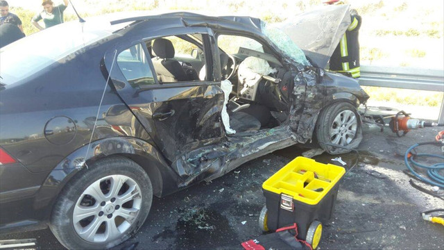 Denizli'de trafik kazası: 1 ölü, 5 yaralı