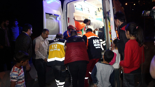 Elazığ'da uçuruma yuvarlanan kadın kurtarıldı