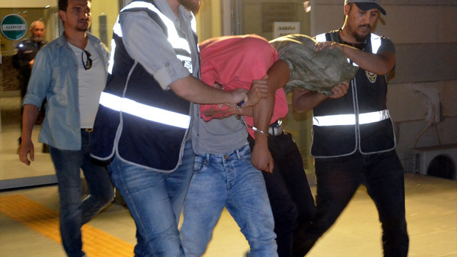 Elazığ'da üniversite öğrencisini gasbeden 3 kişi tutuklandı