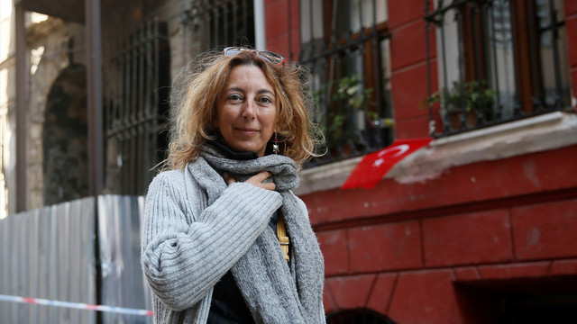 Fatih'te metruk binaların yıkımına başlandı