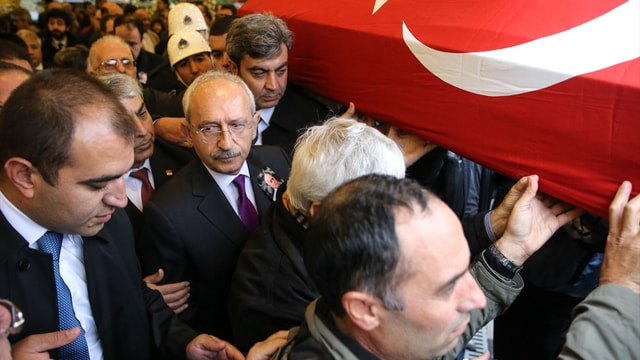 Gazeteci Nail Güreli, son yolculuğuna uğurlandı
