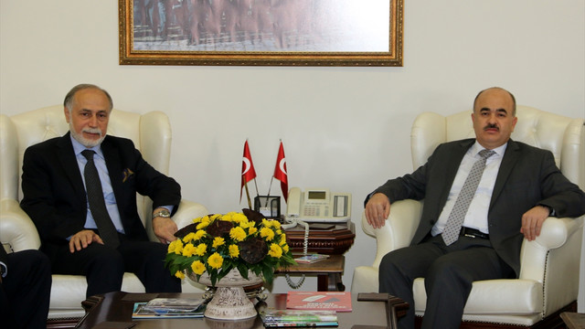 Gençlik ve Geleceği sempozyumu