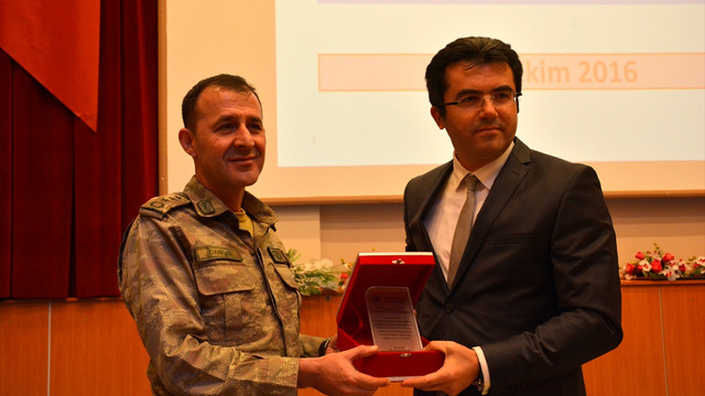 Gümüşhane'de Millet devletine teşekkür ediyor programı