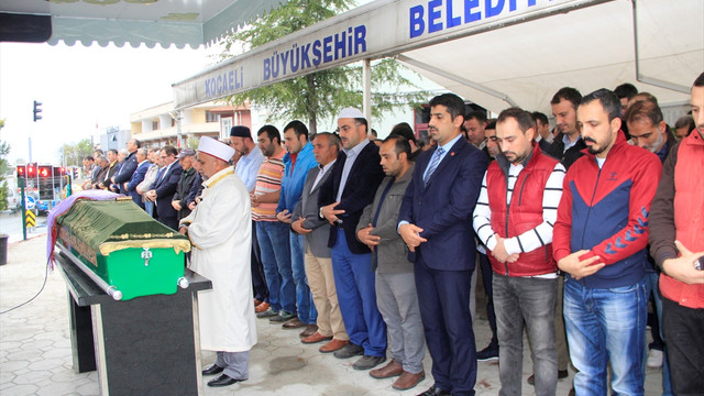 Hasta annesini görmeye giderken kazada öldü