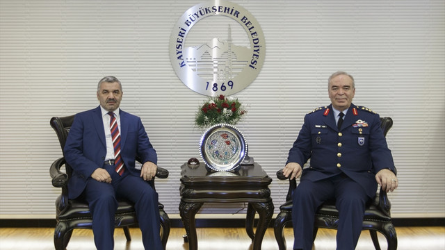 Hava Kuvvetleri Komutanı Orgeneral Ünal Kayseri'de