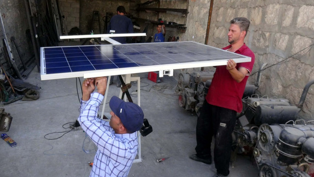 İdlibli mühendis güneş panellerinin verimliliğini artırdı