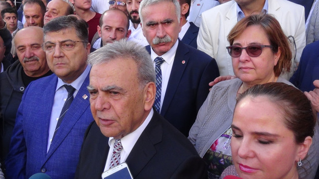 İzmir Büyükşehir Belediyesindeki yolsuzluk iddiası davası