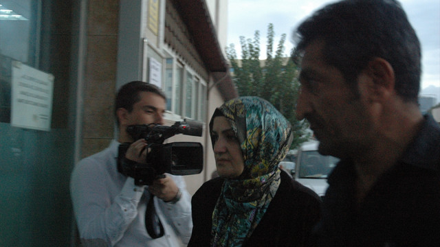 İzmir'de FETÖ/PDY operasyonu