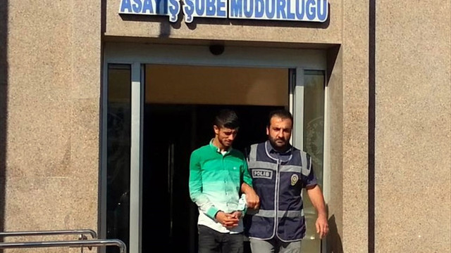 İzmir'de hastaneden hırsızlık, güvenlik kamerasında