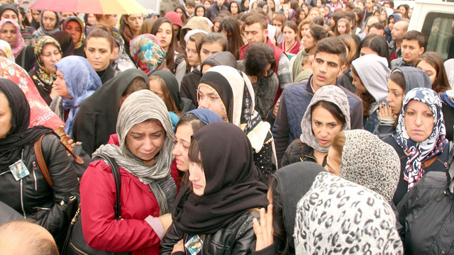GÜNCELLEME - İzmir'de lise öğrencisinin kalp krizi sonucu ölümü