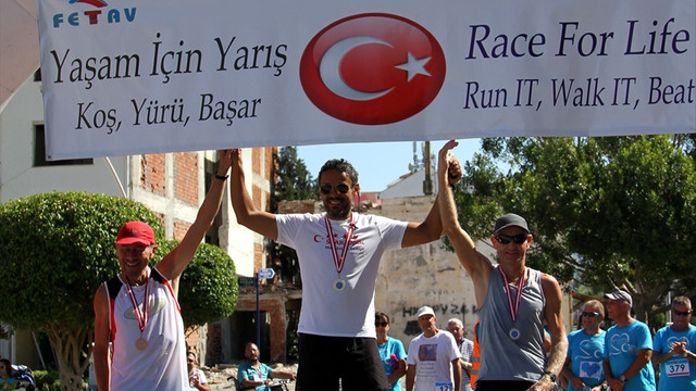 Kanser hastaları için koştular