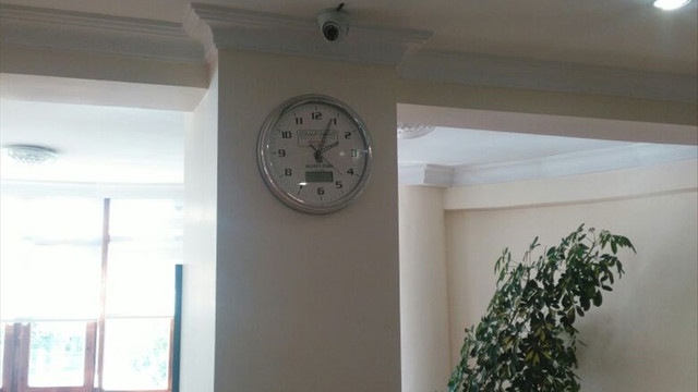 Kapatılan FETÖ okulunda gizli kamera bulundu