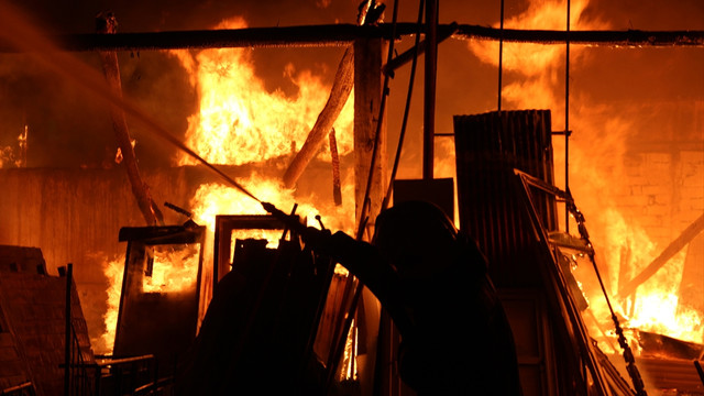 Konya'da iş yeri yangını