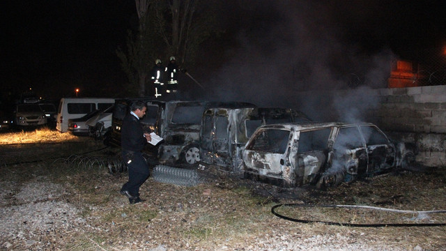 Konya'da yediemin otoparkında yangın