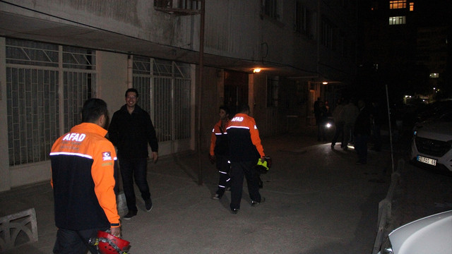 Konya'da yıkılma tehlikesi olan bina boşaltıldı