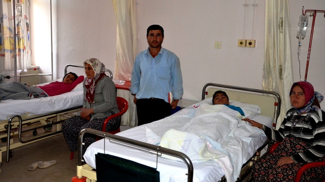 Manisa'da gıda zehirlenmesi şüphesi