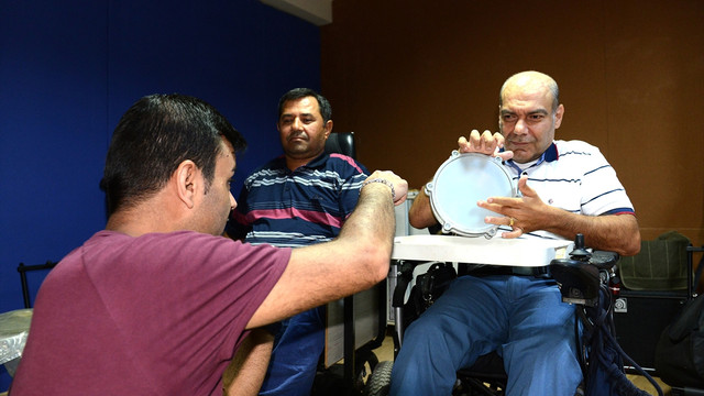 Mersin'de engelli gençlere müzik eğitimi