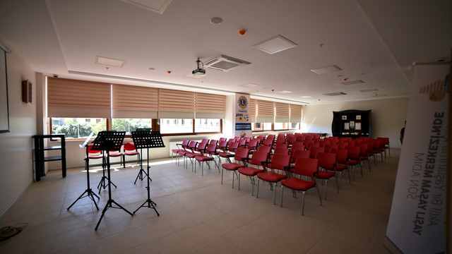 Mersin'de yaşlı yaşam merkezi açıldı