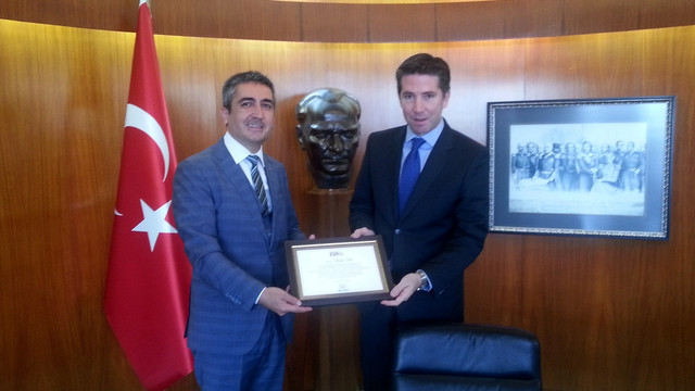 MÜSİAD heyetinin Paris temasları