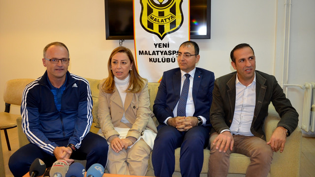 Öznur Çalık'tan Yeni Malatyaspor'a ziyaret