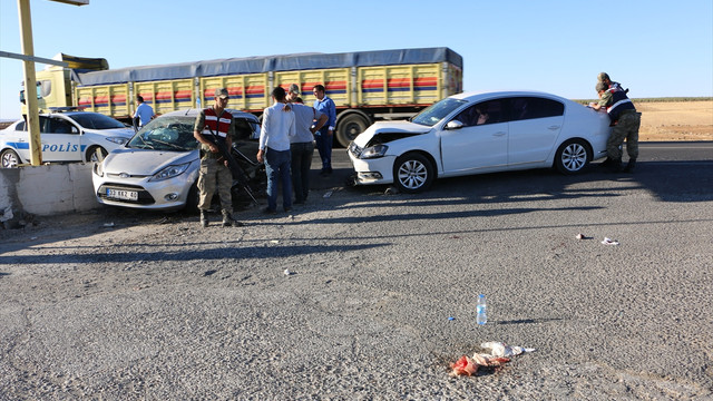 Şanlıurfa'da trafik kazası: 5 yaralı