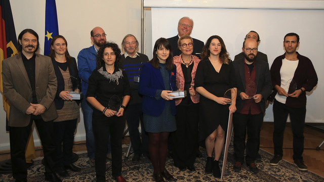 Sığınmacı, Misafir, Komşu konulu kısa film yarışması