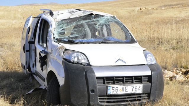 Sivas'ta trafik kazası: 1 ölü, 2 yaralı