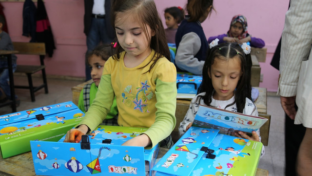 Suriyeli öğrencilere eğitim desteği