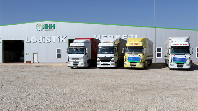 Suriye'ye 25 bin çuval un yardımı