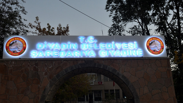 Toz, toprak ve pislik içinde yaşamak bu insanların kaderi değil