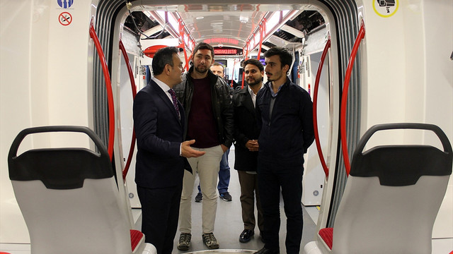 Tramvayda öğrencilere yüzde 50 indirim