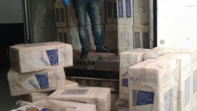 Van'da kaçak sigara operasyonu