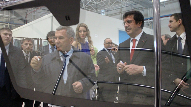 Zeybekci Tataristan'da Türk fabrikalarının açılışına katıldı