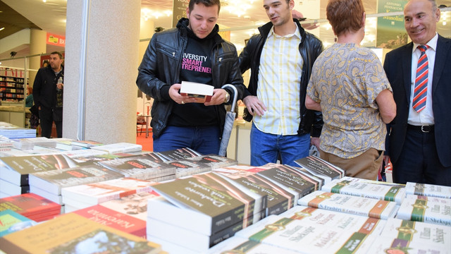 19. Tiran Kitap Fuarı başladı