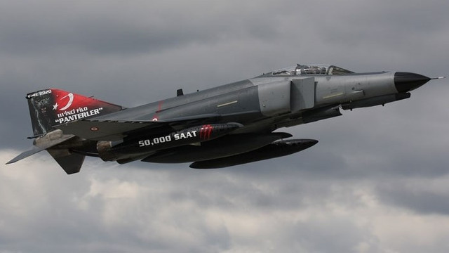 Türk savaş uçakları El Babda DAEŞ hedeflerini vurdu