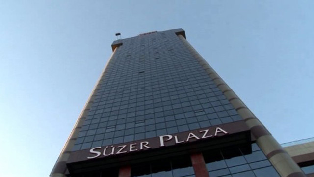 50 kişilik grup Süzer Plazayı bastı! Özel harekat güvenlik tedbiri aldı