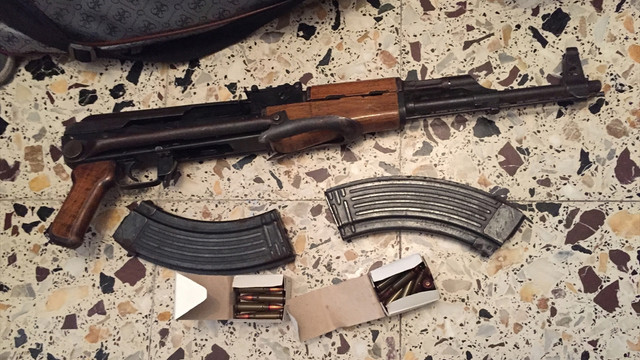 Adana'da evde silah ve mühimmat bulundu
