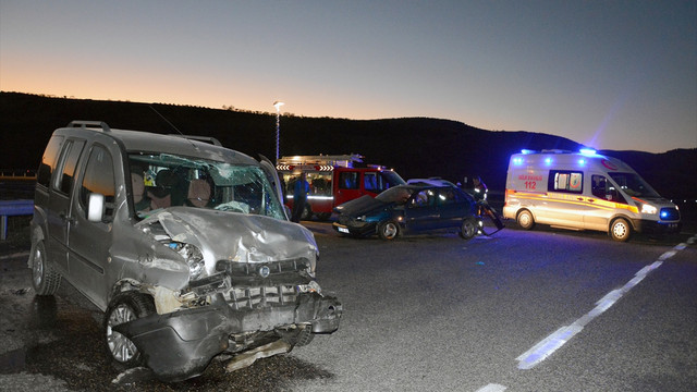 Adıyaman'da trafik kazası: 9 yaralı