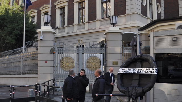 Almanya'nın İstanbul Başkonsolosluğu önünde protesto