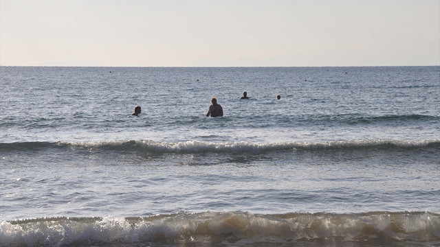 Antalya'da kasım ayında deniz keyfi