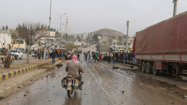 Azez'de bombalı saldırı